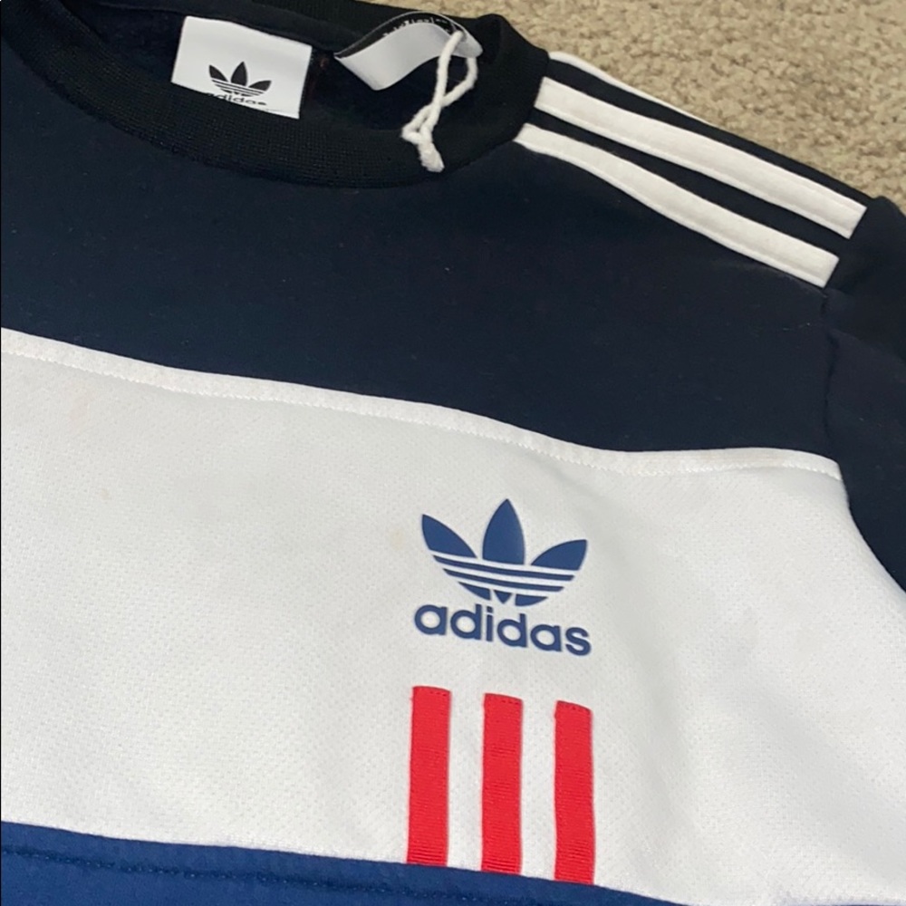 Adidas crew neck sweatshirt